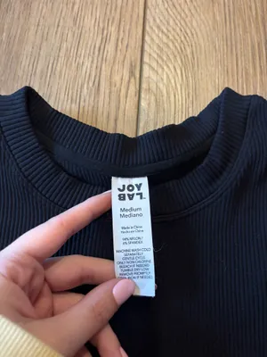 Joylab top  thumbnail 2