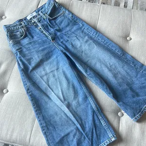Mango‎ Cropped Wide Leg Jeans thumbnail 1