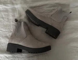 Ocean + Coast® Menard Chelsea Boots. Grey Socks Stretch thumbnail 1