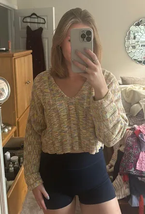 Forever 21 Cropped Sweater thumbnail 1