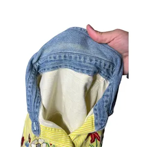 Women’s Yellow Embroidered Flower Sleeveless button‎ front shirt thumbnail 8