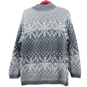 Vintage Fair Isle Snowflakes Sweater‎ Gray Small thumbnail 2