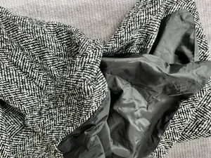 Laura Scott Coat  thumbnail 10