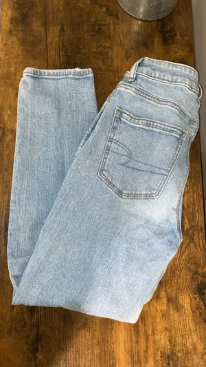American Eagle Mom Jeans thumbnail 2