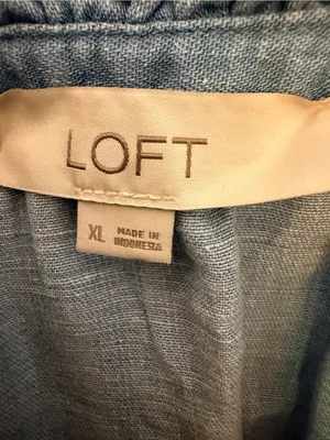 Loft Light Blue Ruffled Chambray Tie-Neck Women's Top thumbnail 4