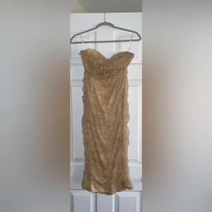 Hello Molly Magical Connection Midi Dress in Gold Size 8 New with tags thumbnail 7