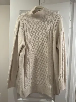 H&M Sweater Dress thumbnail 1