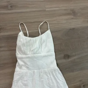 B. Darlin White Mini Dress Women Size 0 thumbnail 2