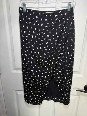 Abercrombie & Fitch Black & White Front Split-Slit Midi Skirt Small thumbnail 4