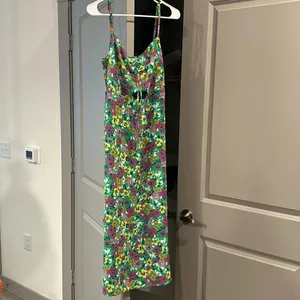 NWOT Zara Midaxi dress size medium thumbnail 2