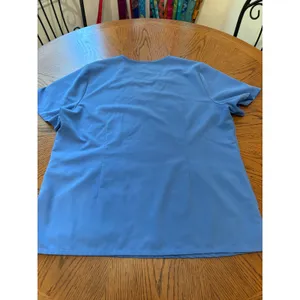 FIGS Scrub Top Womens XXL Blue V-Neck Three Pocket Technical Collection thumbnail 8