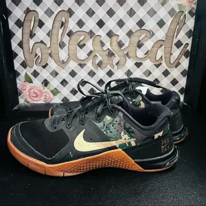 Nike ID metcon womens 6.5 thumbnail 3