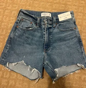 Abercrombie Shorts thumbnail 1