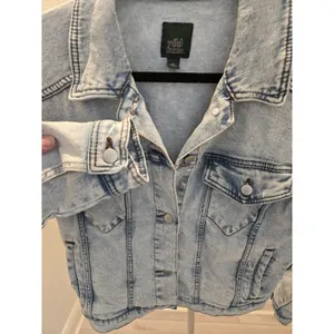 Wild Fable Jean Jacket Blue Acid Wash Trucker S-XS Womens thumbnail 4