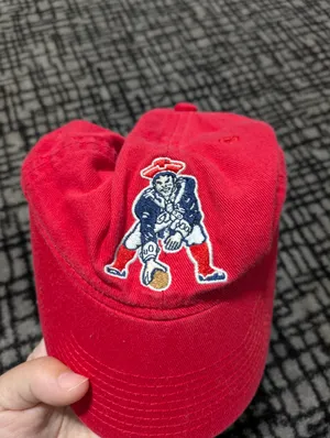 NFL New England Patriots Vintage Pat The Patriot Reebok Adjustable Cap thumbnail 2