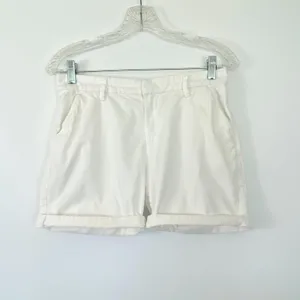 H&M LOGG White Cotton Casual Chino Cuffed Shorts Womens 6 thumbnail 2