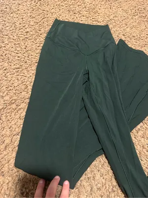Aerie flare thumbnail 2