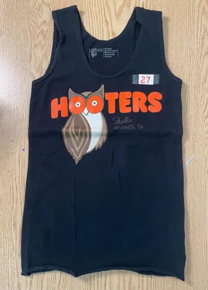 B87 #27 New Women’s Hooters Uniform Tank from Dallas Irving Texas Black size Xxs thumbnail 1