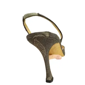 Manolo Blahnik Vintage Slingback Kitten Heels 37.5 Brown Fabric Pointed Toe thumbnail 10