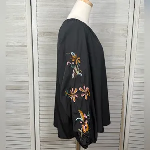 SHEIN (Curve) Plus Size Embroidered Lantern Sleeve Blouse Black/Multi-2X thumbnail 2