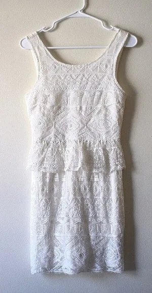 3/ $25 American Eagle Outfitters Casual White Dress‎ thumbnail 1
