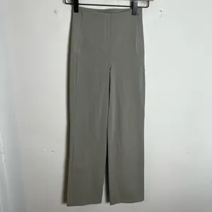 LULULEMON- Smooth Fit Pull-On High-Rise Cropped Pant Riverstone Casual Travel thumbnail 2