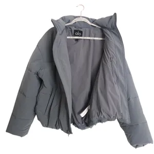 Alo Yoga Stretch Woven Street Puffer Fog M thumbnail 6