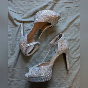 Thalia Sodi Chance T-Strap Rhinestone Heels W8 Silver/Grey thumbnail 5