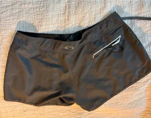 Oakley Board Shorts Womens 32 Waist Black Gray Surf Swim Trunks 581860 01K thumbnail 1