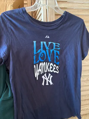 Majestic Navy Blue Ladies' Live Love Yankees Tee Large thumbnail 1