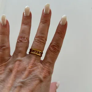 The Styled Collection Roman Ring Gold thumbnail 2