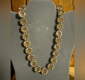 Round Light Amber Tone Rhinestone Necklace Yellow thumbnail 4