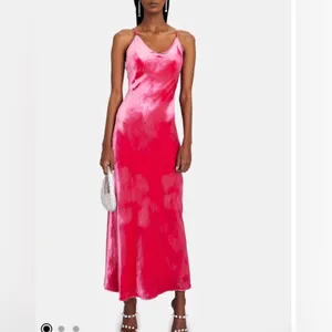 Le Superbe Silk Blend Velvet Bias Slip Maxi Dress Pink V Neck Spaghetti Strap 2 thumbnail 4