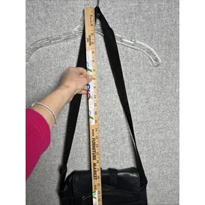 Vintage Totes‎ Shoulder Bag Purse Black 90s Pockets Zip Adjustable Travel 90s thumbnail 6