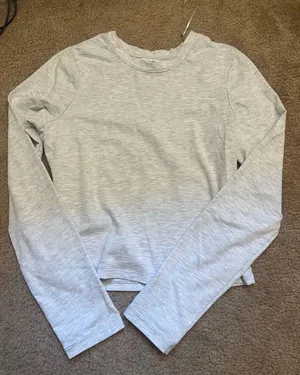 Gray Long Sleeve Top Size M thumbnail 1