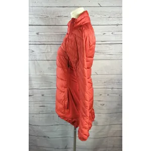 Lululemon What The Fluff Puffer Jacket Womens Red Rare Size 4 6 thumbnail 3
