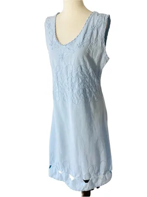 VINTAGE Embroidered Cutout Hem Dress thumbnail 3