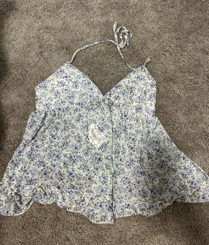 Kirious Halter top thumbnail 1