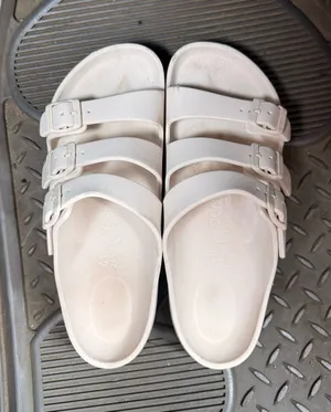 3 strap Birkenstock  thumbnail 1