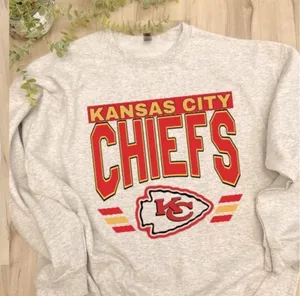 Boutique New /  KC Chiefs Sweatshirt thumbnail 1