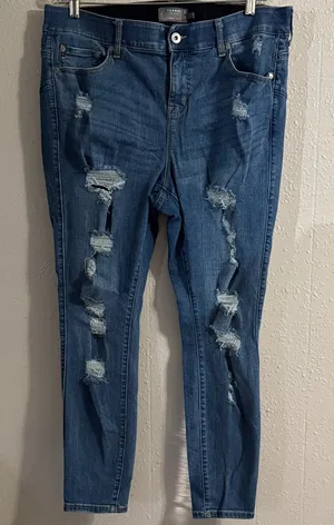 Torrid Distressed Skinny Jeans in Blue 18R thumbnail 1