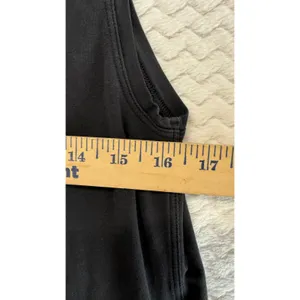 Lululemon Womens Black Muscle Tank Top Sleeveless Activewear Crew Neck Relaxed thumbnail 6