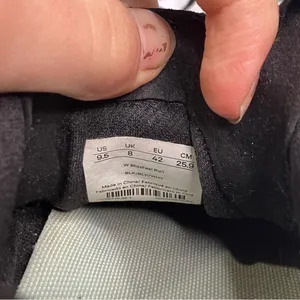 Lululemon blissfeel running Shoes sneakers women's size 9.5 black white athletic thumbnail 9