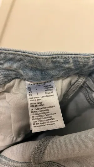American Eagle Outfitters Curvy Hi-Rise Jegging thumbnail 3