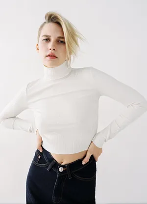 ZARA Nwt Ribbed Cropped Turtleneck Sweater Top Blouse thumbnail 4