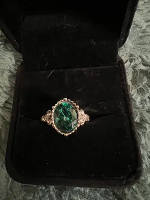 Gorgeous Stainless Steel Silver with Faux Emerald Ring Size 7 thumbnail 2