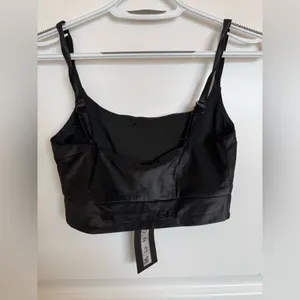 NEW Vitality Balance Athletica The Lustre Bra Size Small thumbnail 4