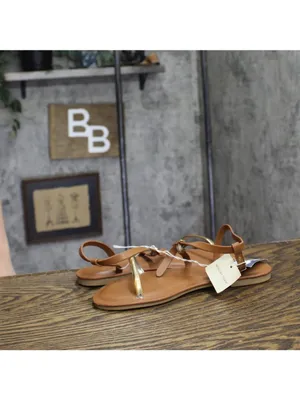 NWT Universal Thread Mildred Ornament Ankle Strap Sandals 93321878 Brown 6M thumbnail 11