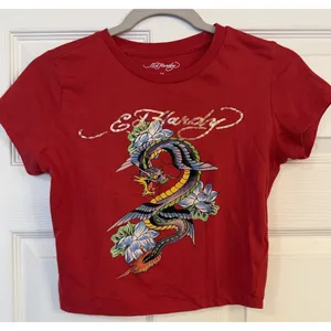 Vtg‎ Ed Hardy Tshirt Single Stitch Red Women Medium Cropped Y2K Dragon 80s 90s thumbnail 1