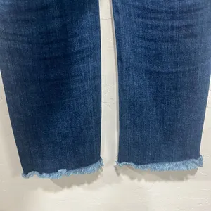 Hi-Low Straight Leg Frayed Hem Denim Pants in Medium Wash thumbnail 4